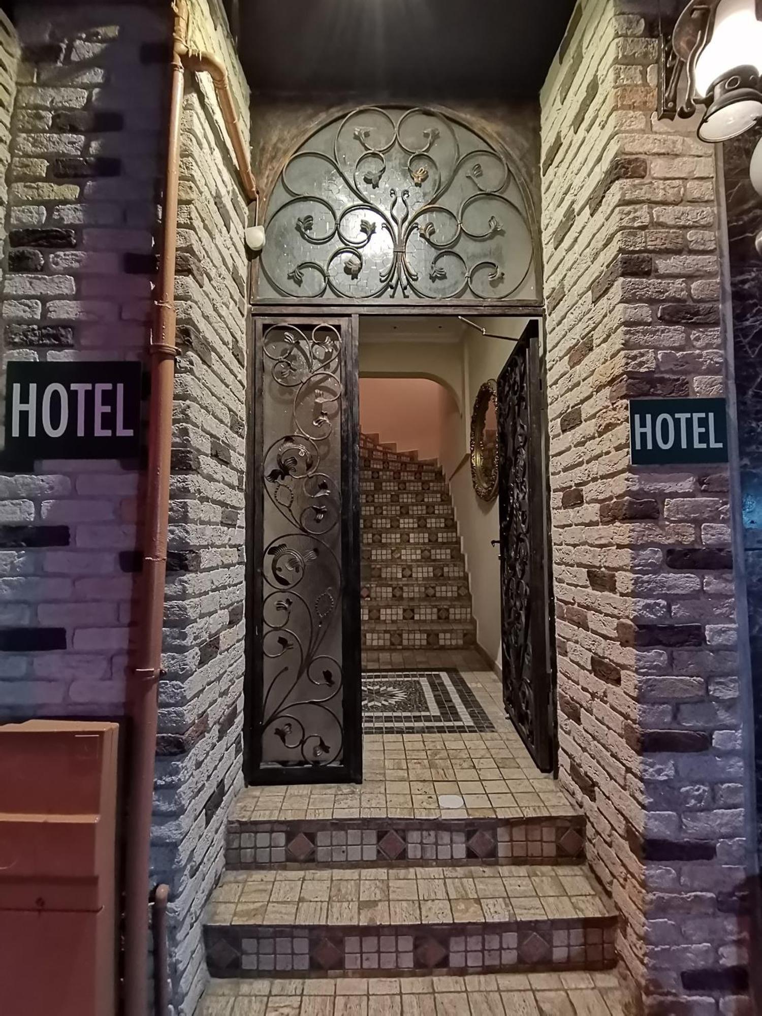 Taksim Sato Hotel Isztambul Kültér fotó