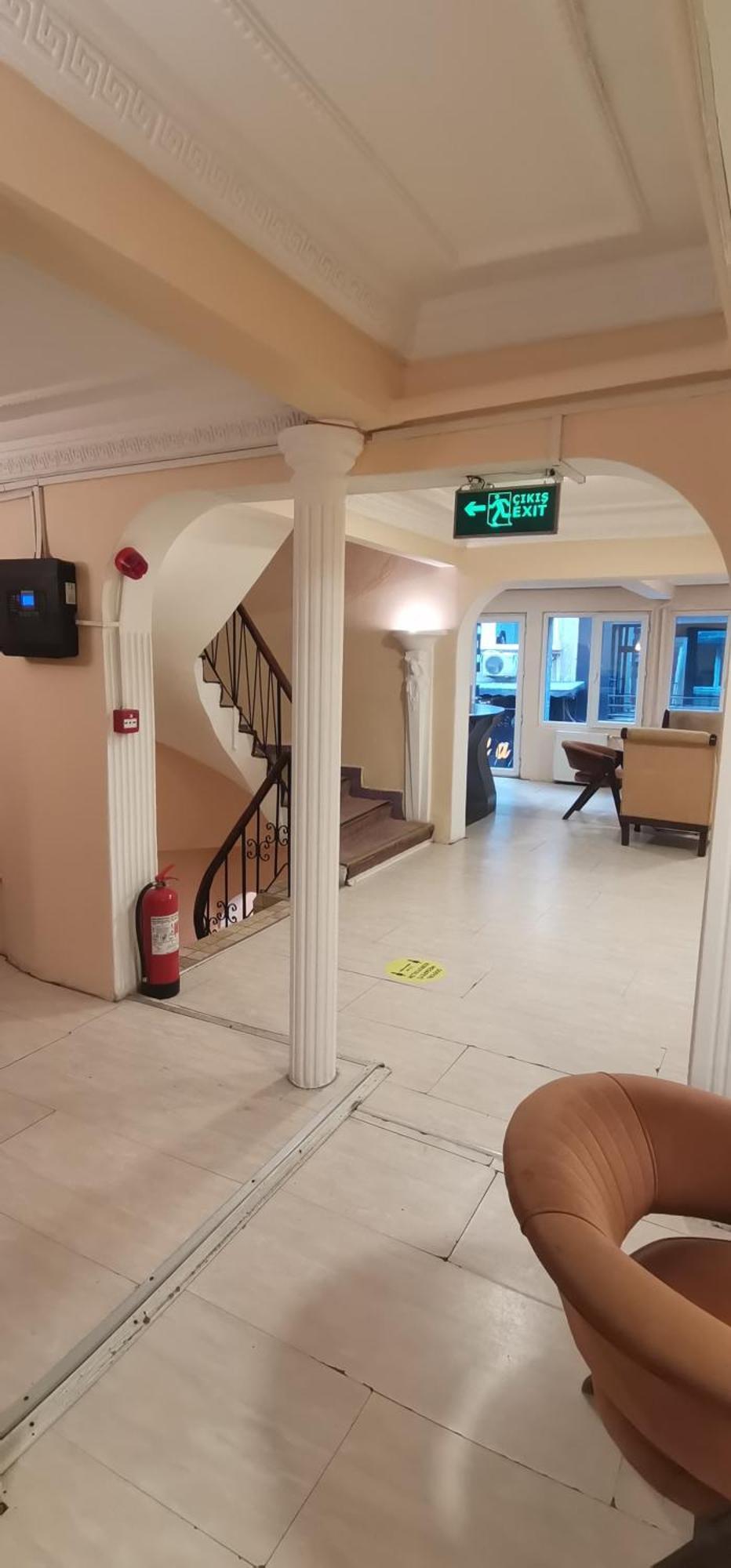 Taksim Sato Hotel Isztambul Kültér fotó